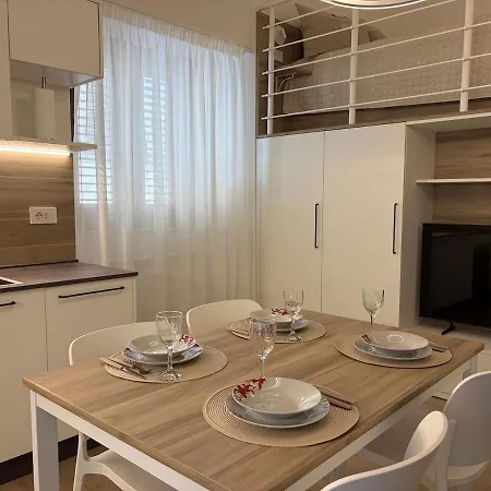 Domus Borgo - Loft Moderno In Centro Storico Civitanova Alta