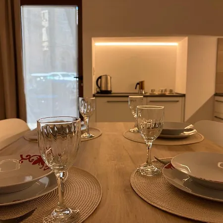 Domus Borgo - Loft Moderno In Centro Storico Διαμέρισμα
