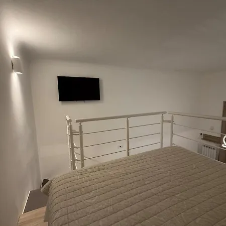 Domus Borgo - Loft Moderno In Centro Storico Διαμέρισμα *