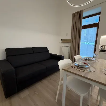Domus Borgo - Loft Moderno In Centro Storico Civitanova Alta