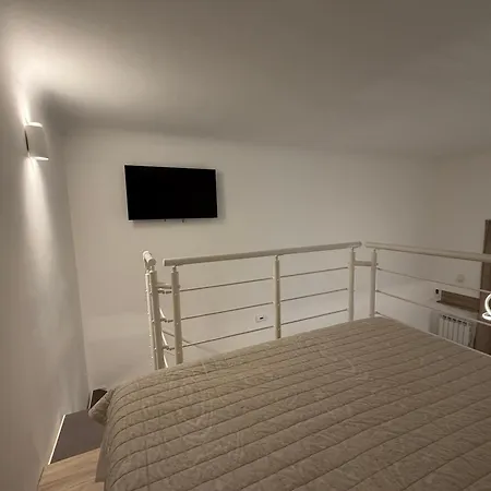 Domus Borgo - Loft Moderno In Centro Storico Civitanova Alta